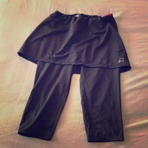 SkirtSports Capris Pants With Attached Skirt
